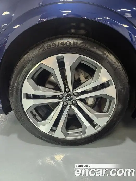 Audi Q8 2023 3.0 автомат (гидро), фото 20 Audi Q8 2023 3.0 автомат (гидро), фото 20