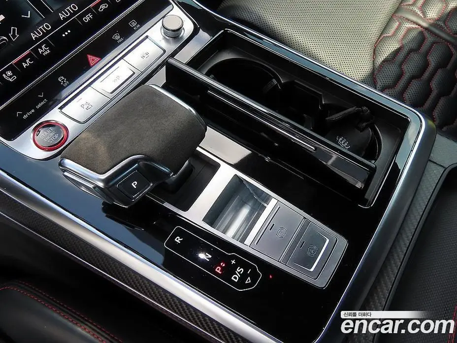 Audi RSQ8 2021 4.0 автомат (гидро), фото 11 Audi RSQ8 2021 4.0 автомат (гидро), фото 11