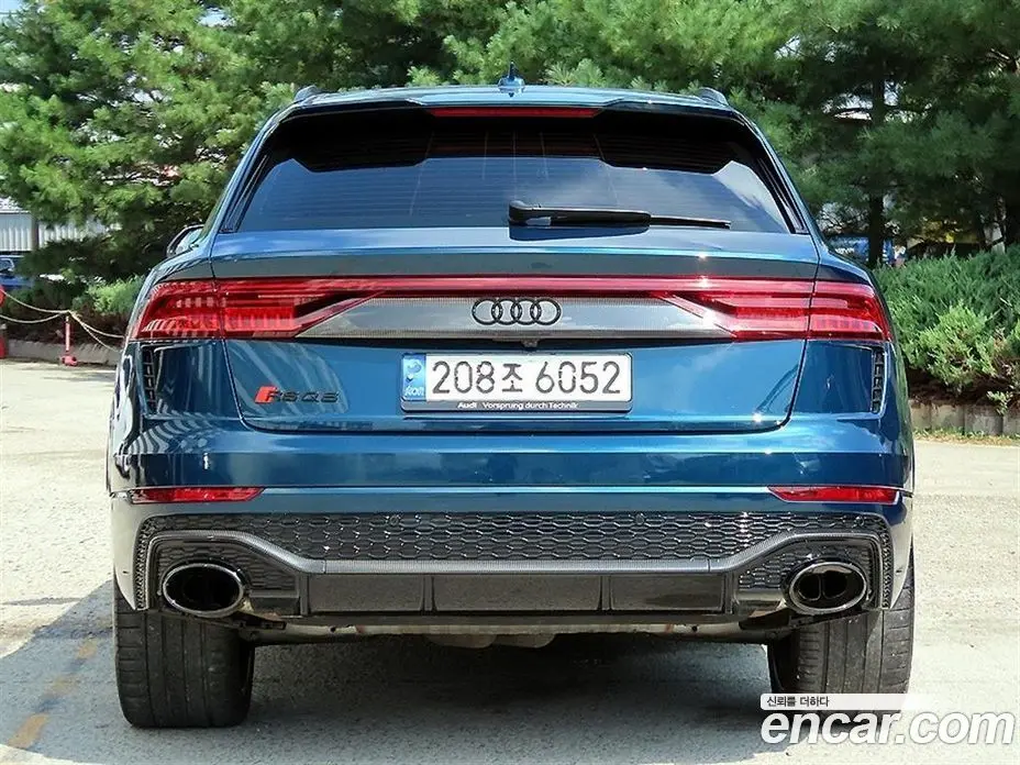 Audi RSQ8 2021 4.0 автомат (гидро), фото 4 Audi RSQ8 2021 4.0 автомат (гидро), фото 4