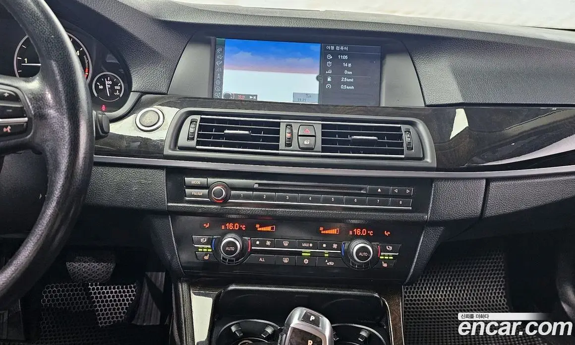 BMW 5 серия 2011 2.0 автомат (гидро), фото 14