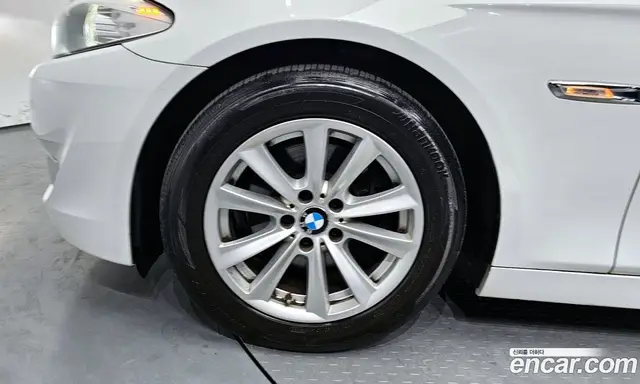 BMW 5 серия 2011 2.0 автомат (гидро), миниатюра 5
