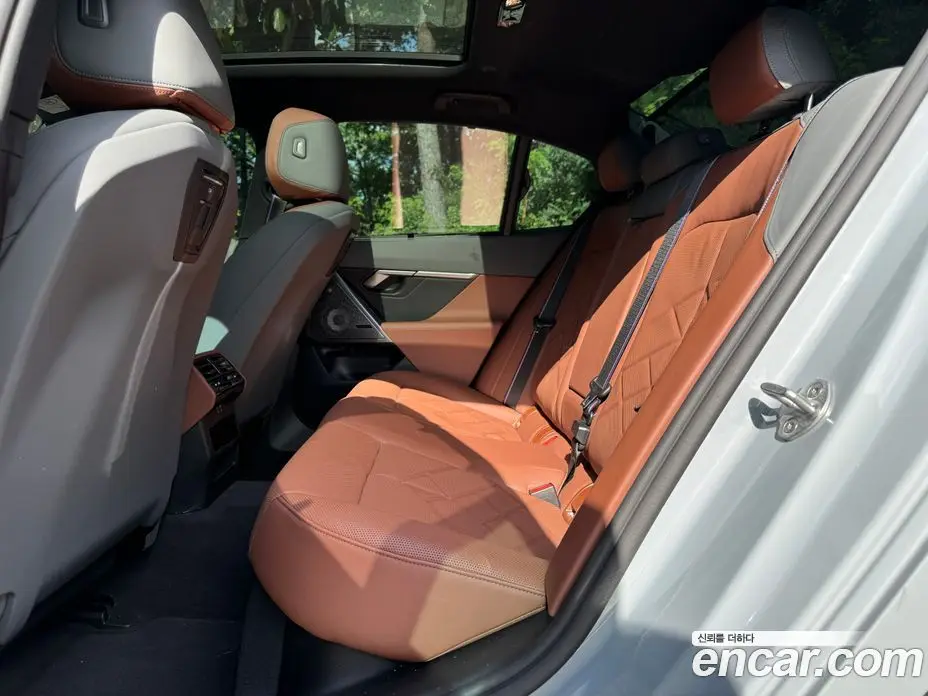 BMW 5 серия 2026 2.0 автомат (гидро), фото 19 BMW 5 серия 2026 2.0 автомат (гидро), фото 19