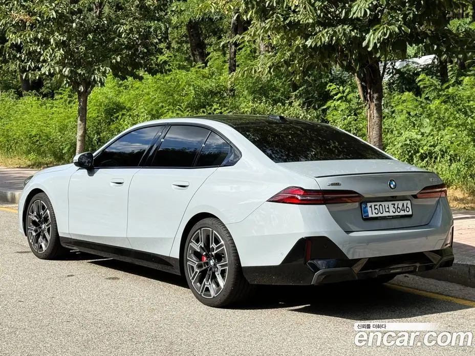 BMW 5 серия 2026 2.0 автомат (гидро), фото 5 BMW 5 серия 2026 2.0 автомат (гидро), фото 5