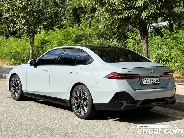 BMW 5 серия 2026 2.0 автомат (гидро), миниатюра 5 BMW 5 серия 2026 2.0 автомат (гидро), миниатюра 5