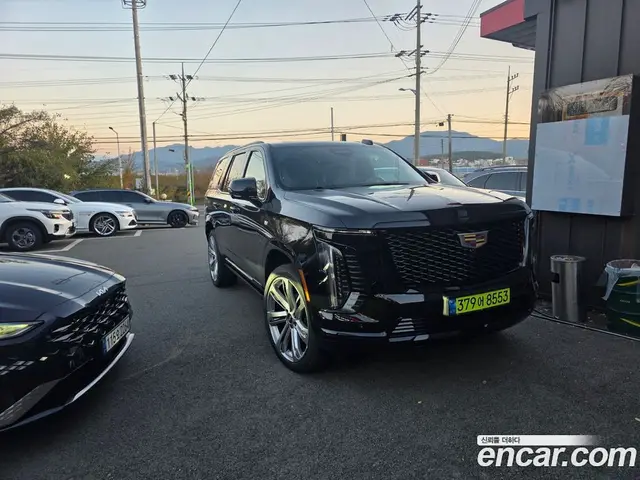 Cadillac Escalade, 2025, 12 300 км Cadillac Escalade, 2025, 12 300 км