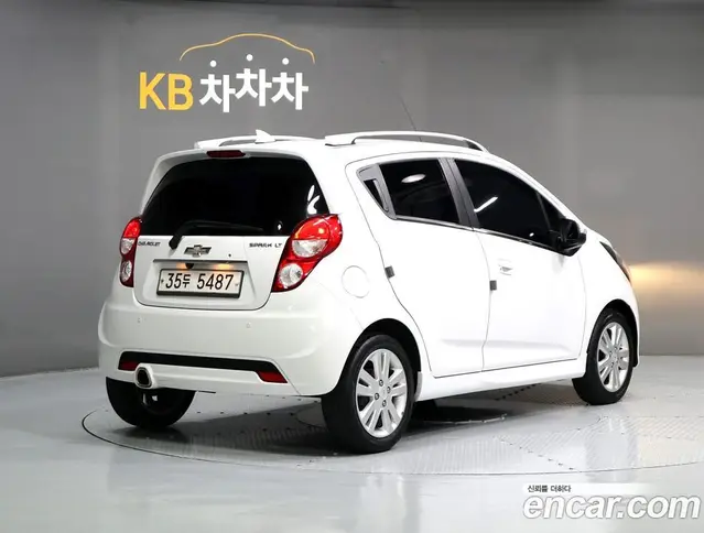Chevrolet Spark 2013 1.0 автомат (гидро), миниатюра 3