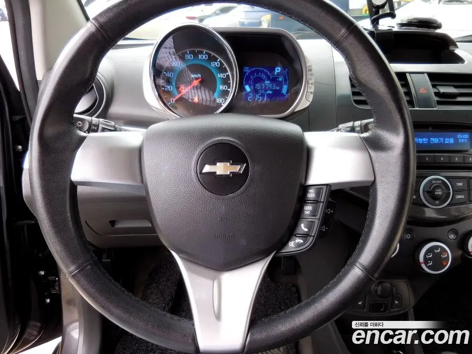 Chevrolet Spark 2015 1.0 автомат (гидро), фото 14
