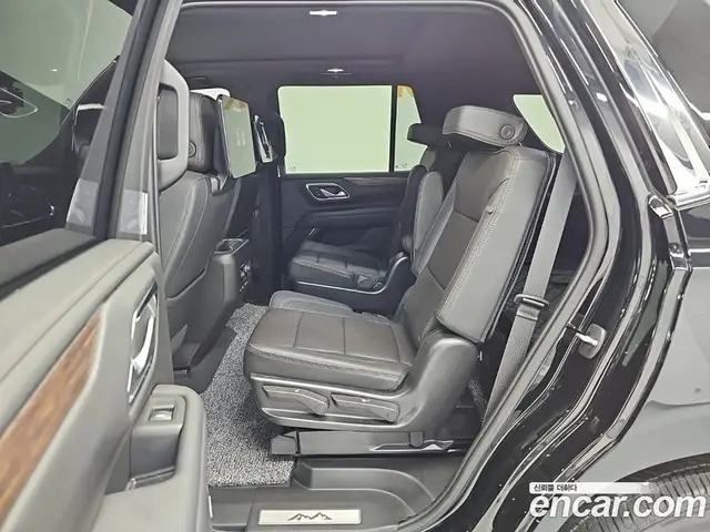Chevrolet Tahoe 2023 6.2 автомат (гидро), миниатюра 12