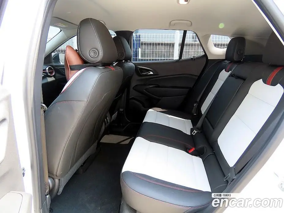 Chevrolet Trax 2026 1.2 автомат (гидро), фото 6
