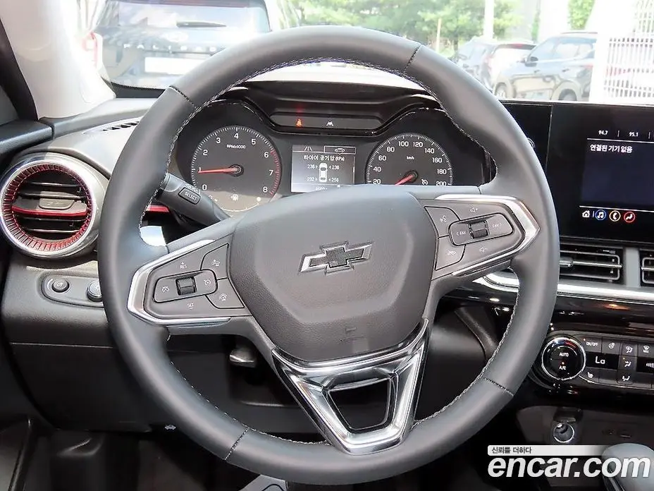 Chevrolet Trax 2026 1.2 автомат (гидро), фото 8