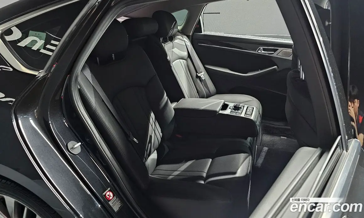 Genesis G80 2019 3.3 автомат (гидро), фото 11 Genesis G80 2019 3.3 автомат (гидро), фото 11