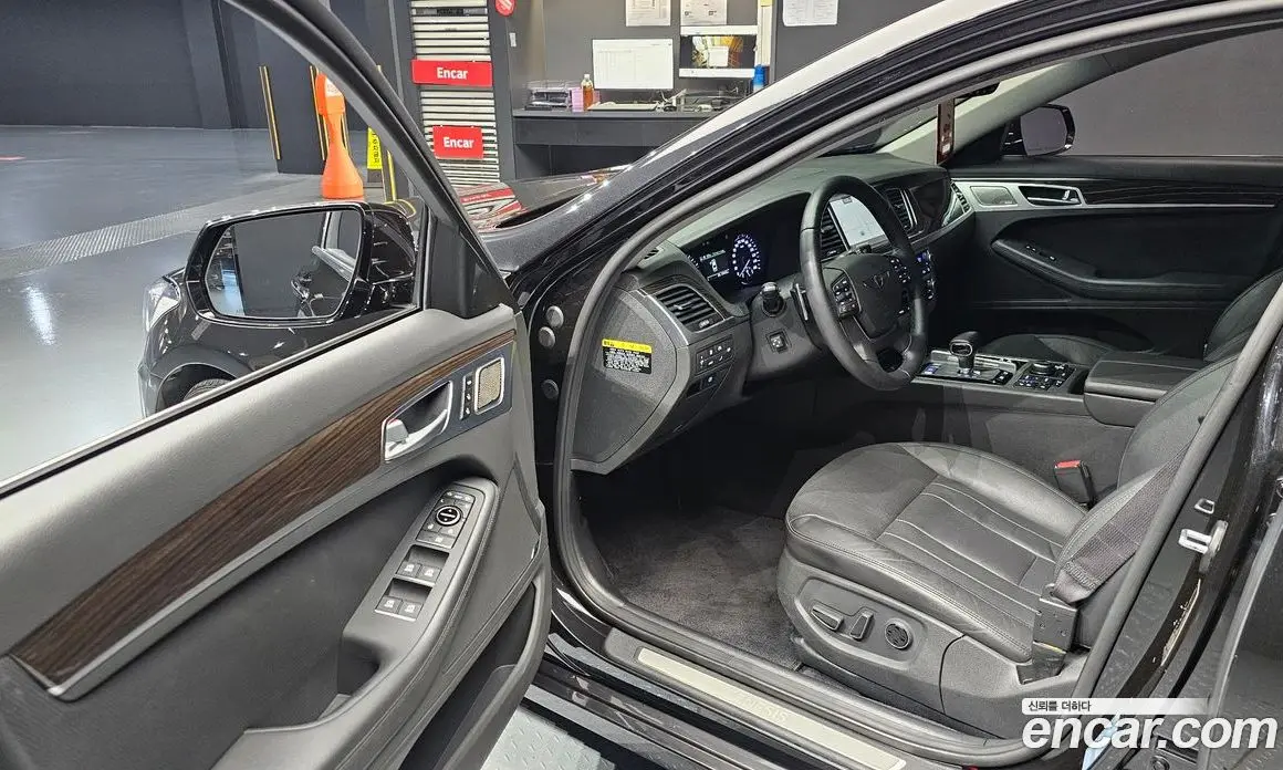 Genesis G80 2019 3.3 автомат (гидро), фото 10 Genesis G80 2019 3.3 автомат (гидро), фото 10