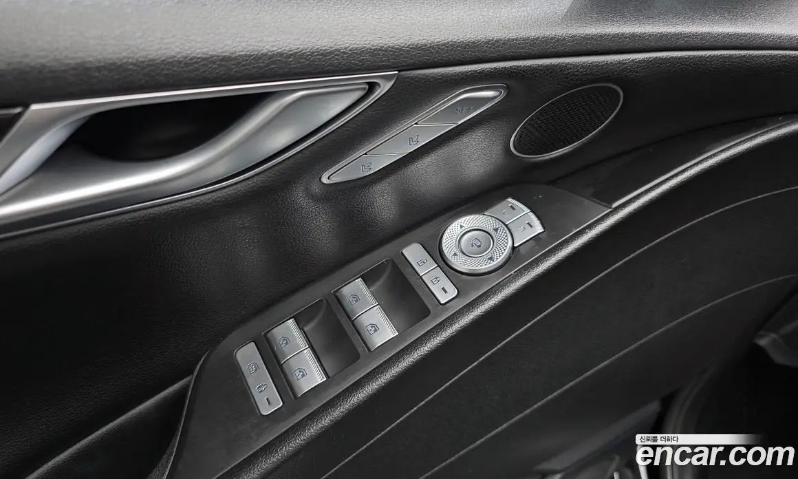Genesis G80 2021 2.5 автомат (гидро), фото 14 Genesis G80 2021 2.5 автомат (гидро), фото 14