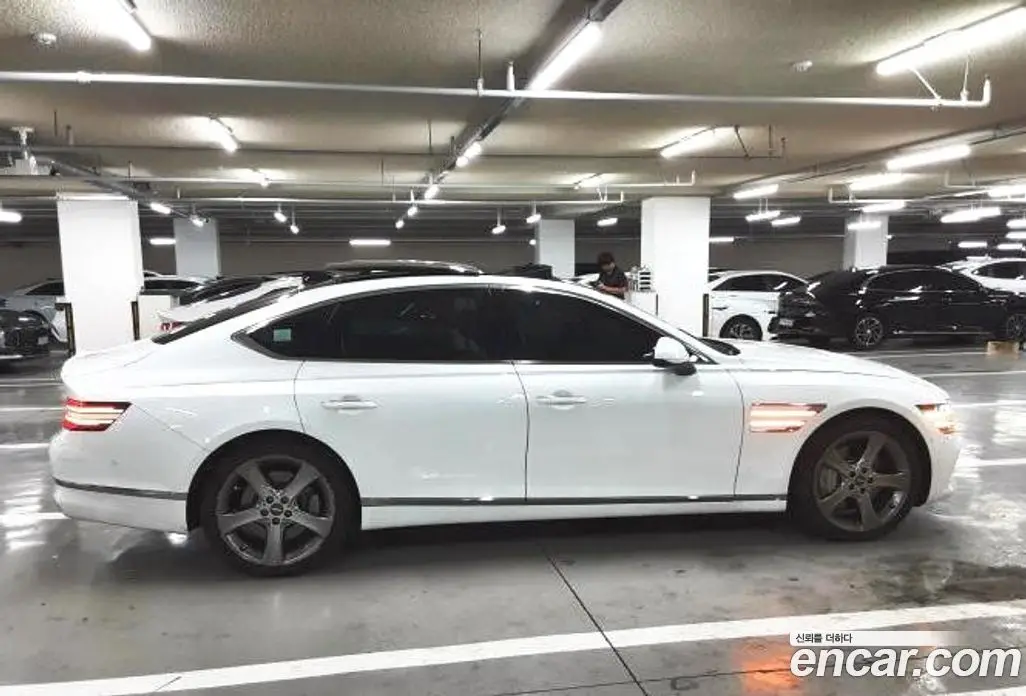 Genesis G80 2023 3.5 автомат (гидро), фото 8 Genesis G80 2023 3.5 автомат (гидро), фото 8