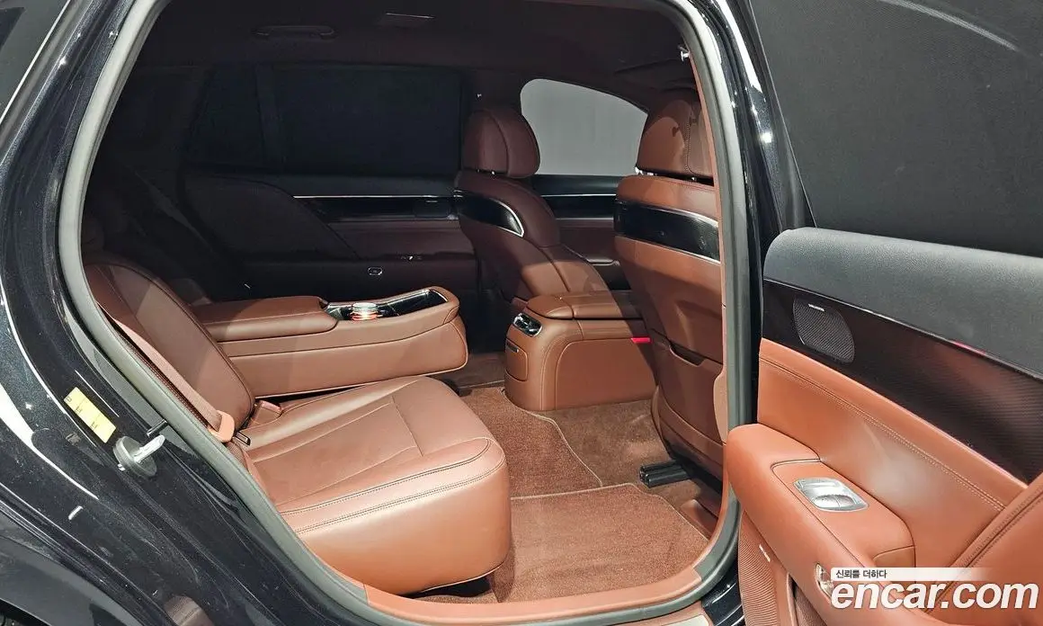 Genesis G90 2022 3.5 автомат (гидро), фото 12 Genesis G90 2022 3.5 автомат (гидро), фото 12