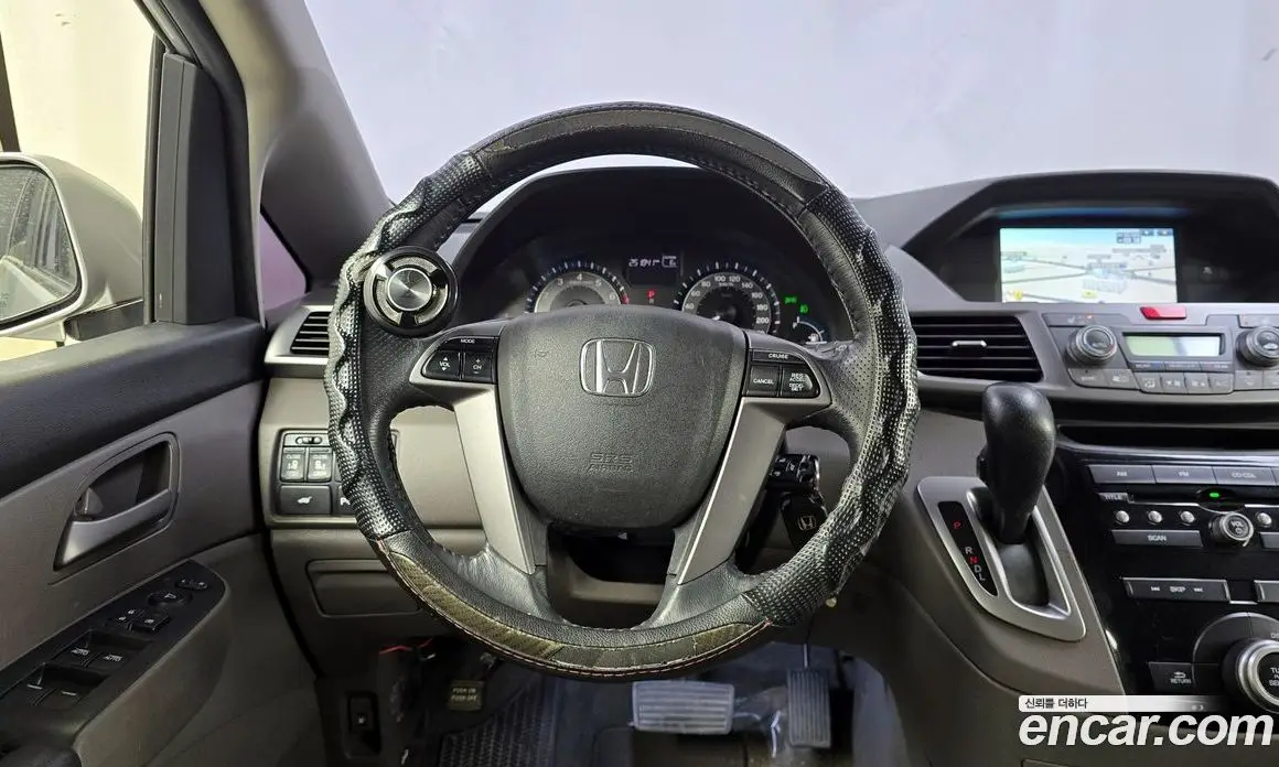 Honda Odyssey 2013 3.5 автомат (гидро), фото 13 Honda Odyssey 2013 3.5 автомат (гидро), фото 13