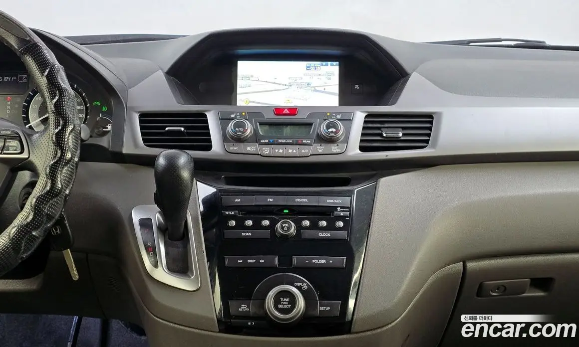 Honda Odyssey 2013 3.5 автомат (гидро), фото 14 Honda Odyssey 2013 3.5 автомат (гидро), фото 14
