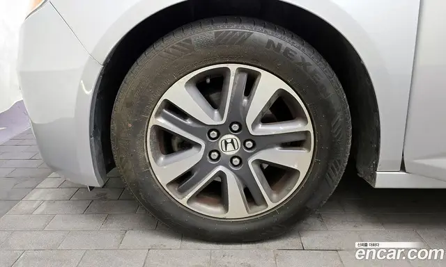 Honda Odyssey 2013 3.5 автомат (гидро), миниатюра 5 Honda Odyssey 2013 3.5 автомат (гидро), миниатюра 5