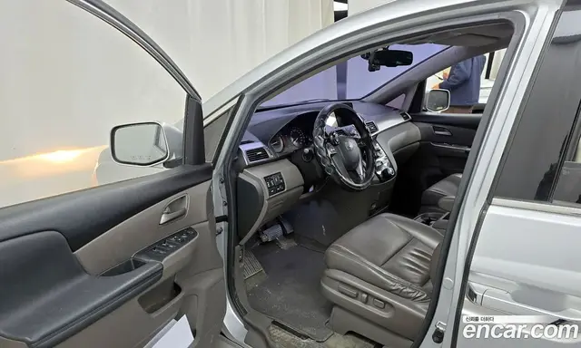 Honda Odyssey 2013 3.5 автомат (гидро), миниатюра 10 Honda Odyssey 2013 3.5 автомат (гидро), миниатюра 10