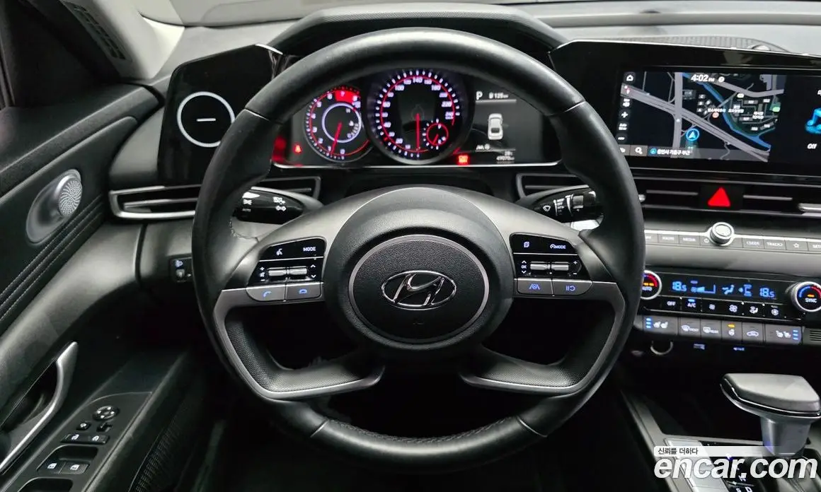 Hyundai Avante 2022 1.6 автомат (гидро), фото 13