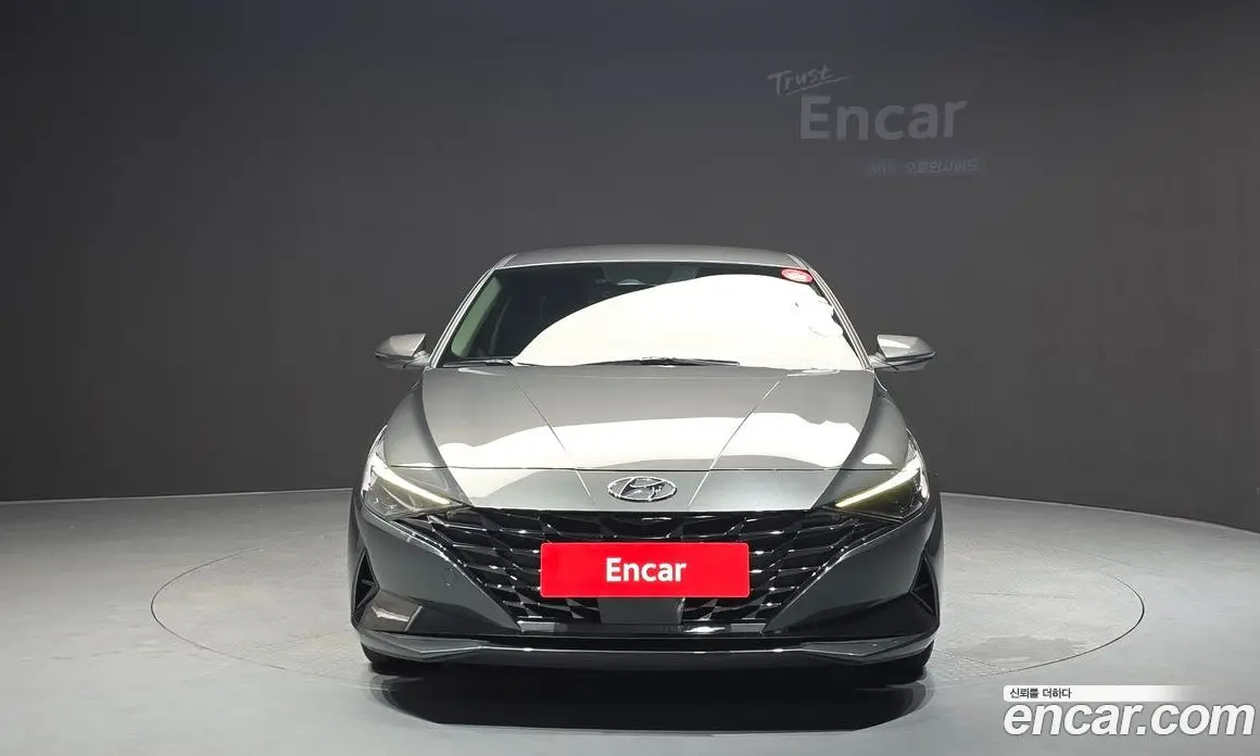 Hyundai Avante 2022 1.6 автомат (гидро), фото 3