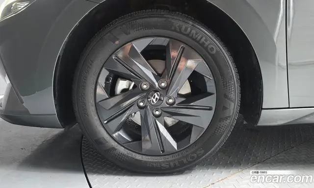 Hyundai Avante 2022 1.6 автомат (гидро), миниатюра 5