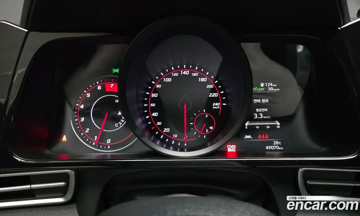 Hyundai Avante 2022 1.6 автомат (гидро), фото 8