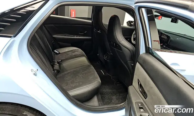 Hyundai Avante 2023 2.0 автомат (гидро), миниатюра 12