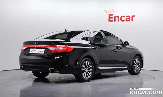 Hyundai Grandeur 2012 2.4 автомат (гидро), миниатюра 2
