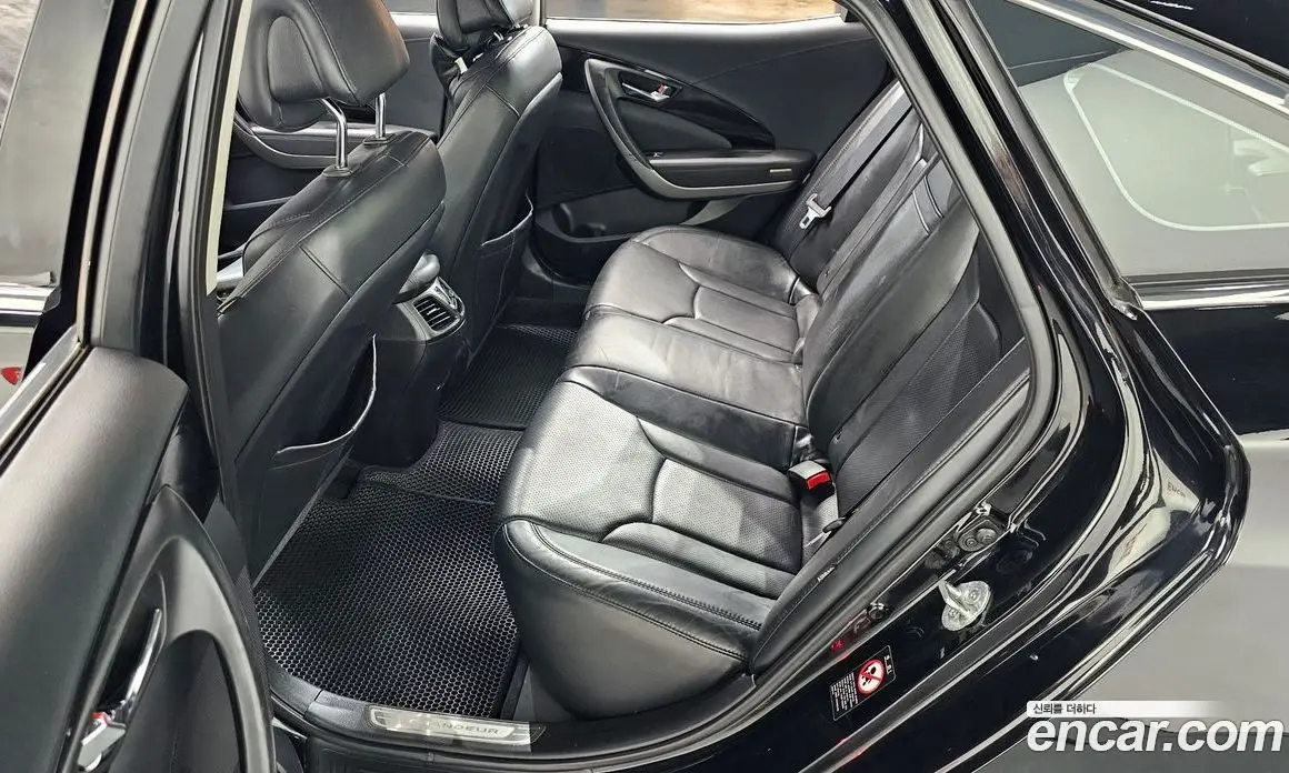 Hyundai Grandeur 2012 2.4 автомат (гидро), фото 12