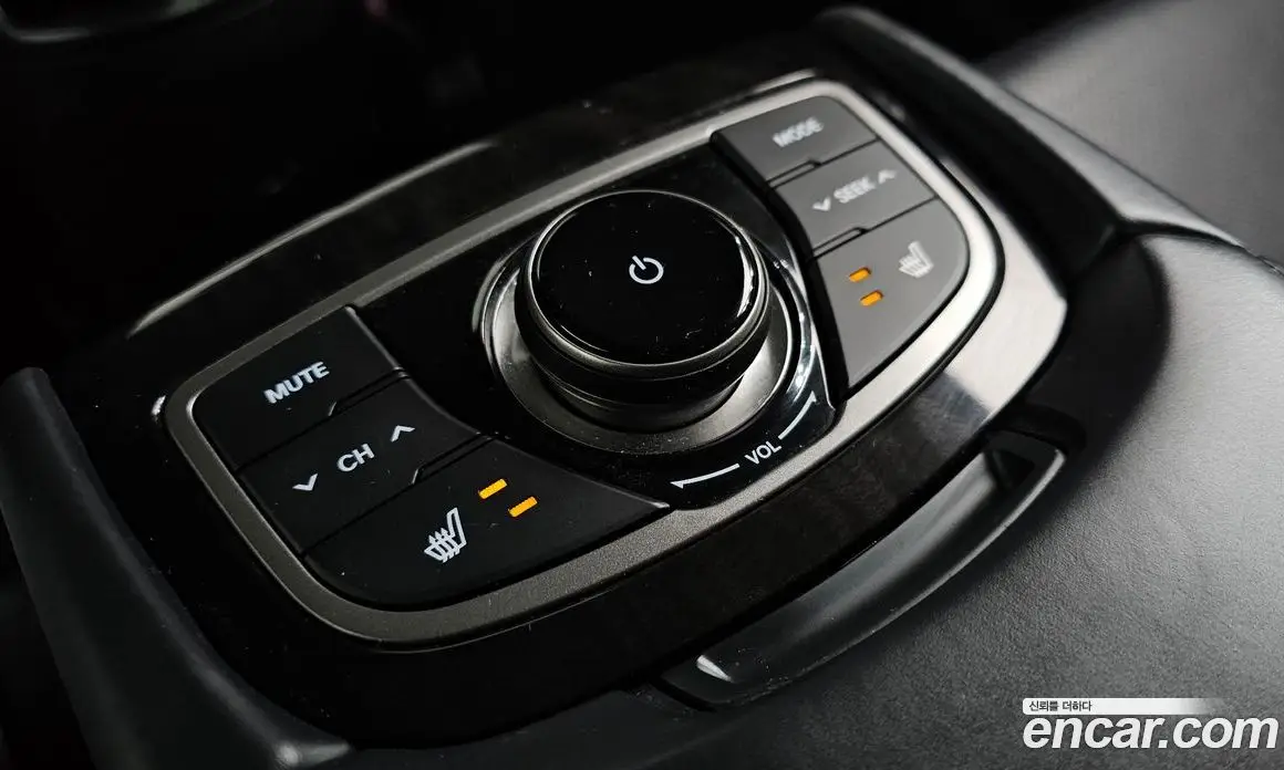 Hyundai Grandeur 2012 2.4 автомат (гидро), фото 17
