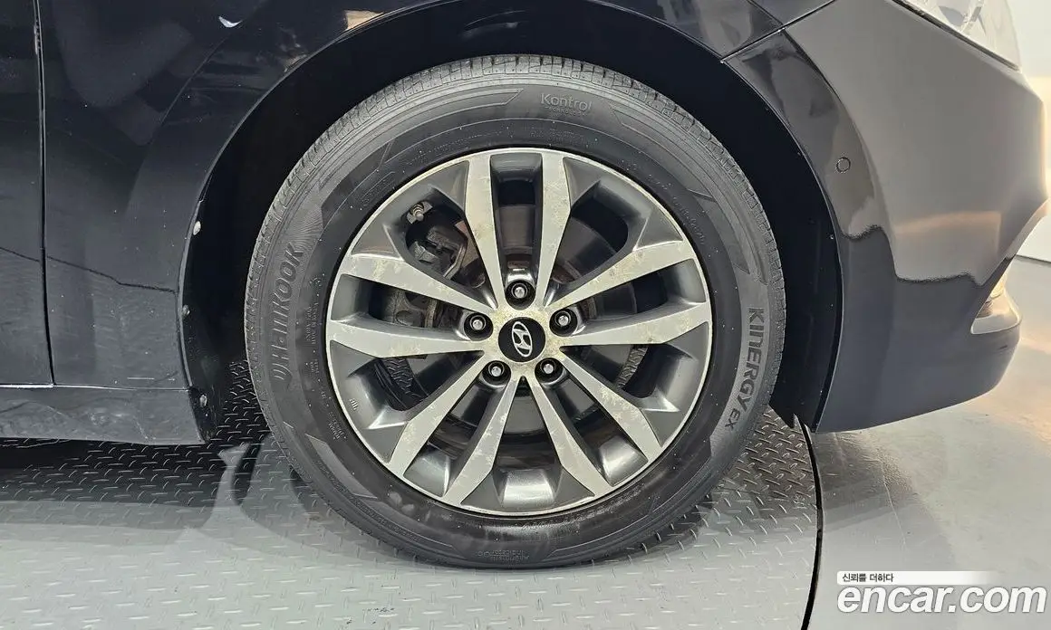 Hyundai Grandeur 2012 2.4 автомат (гидро), фото 5