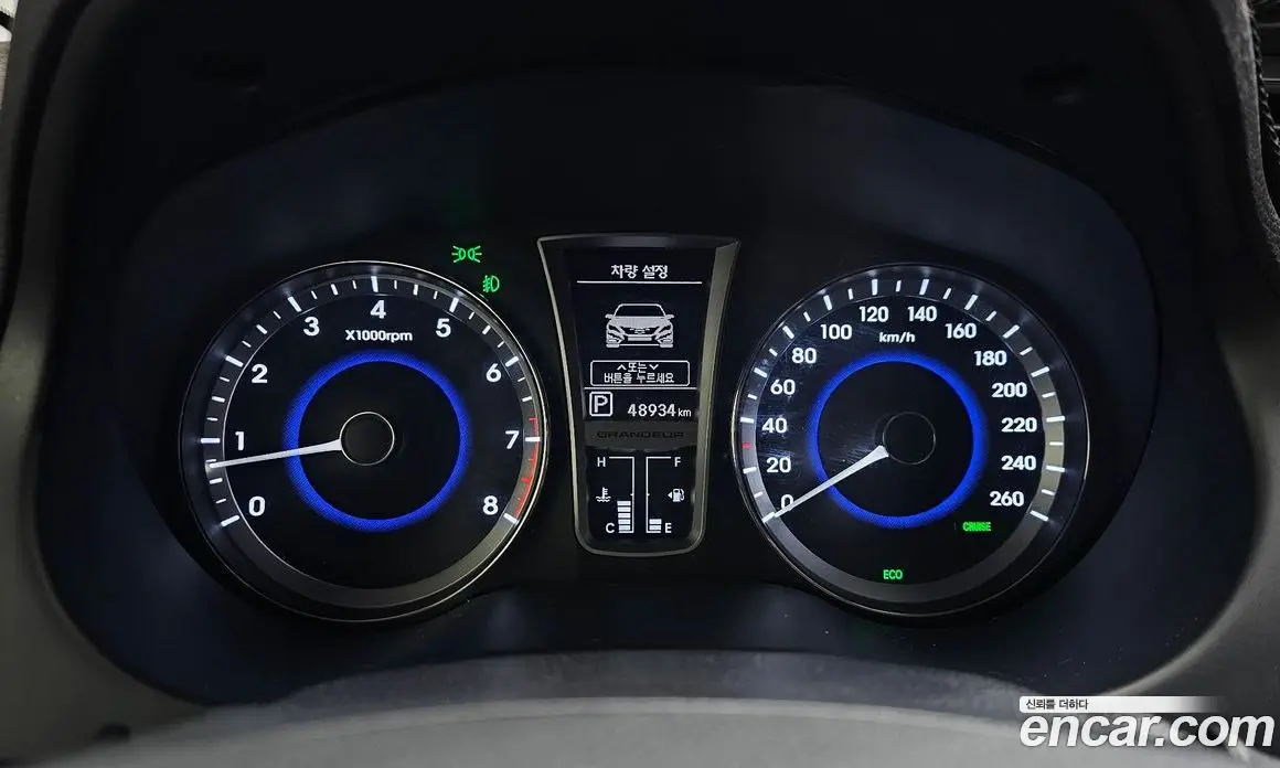 Hyundai Grandeur 2012 2.4 автомат (гидро), фото 8