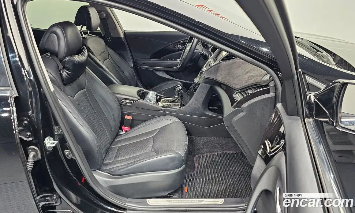 Hyundai Grandeur 2012 2.4 автомат (гидро), фото 10