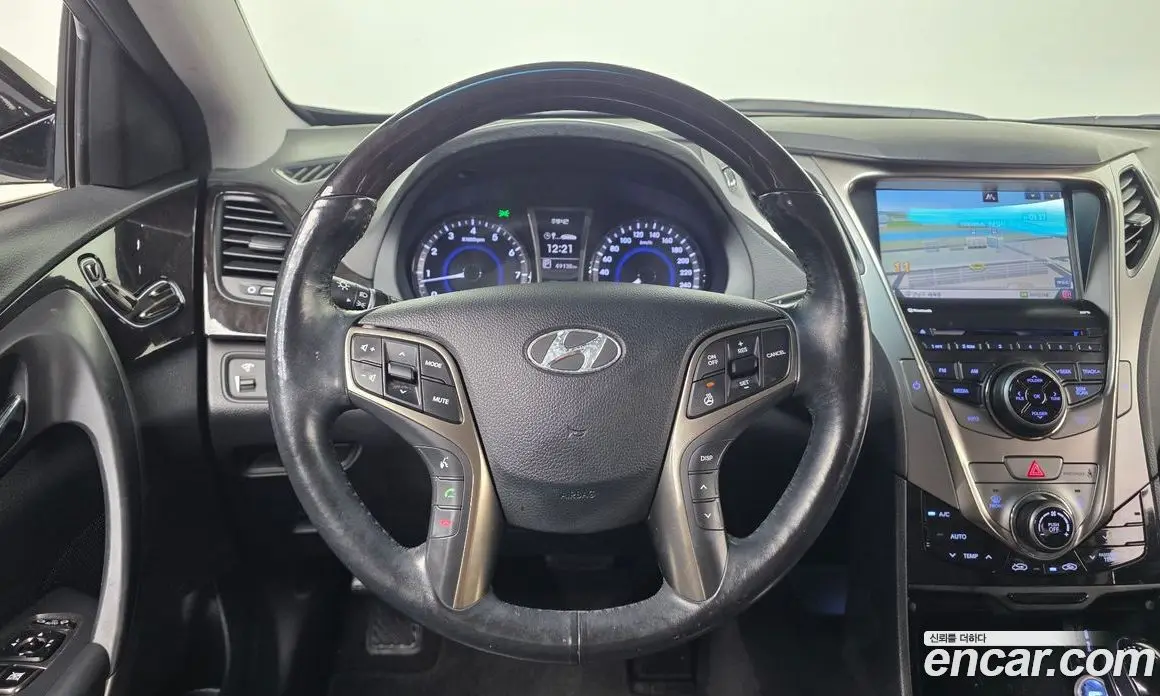 Hyundai Grandeur 2012 2.4 автомат (гидро), фото 13 Hyundai Grandeur 2012 2.4 автомат (гидро), фото 13