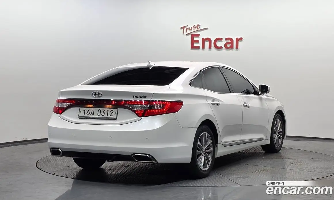 Hyundai Grandeur 2015 2.4 автомат (гидро), фото 1 Hyundai Grandeur 2015 2.4 автомат (гидро), фото 1