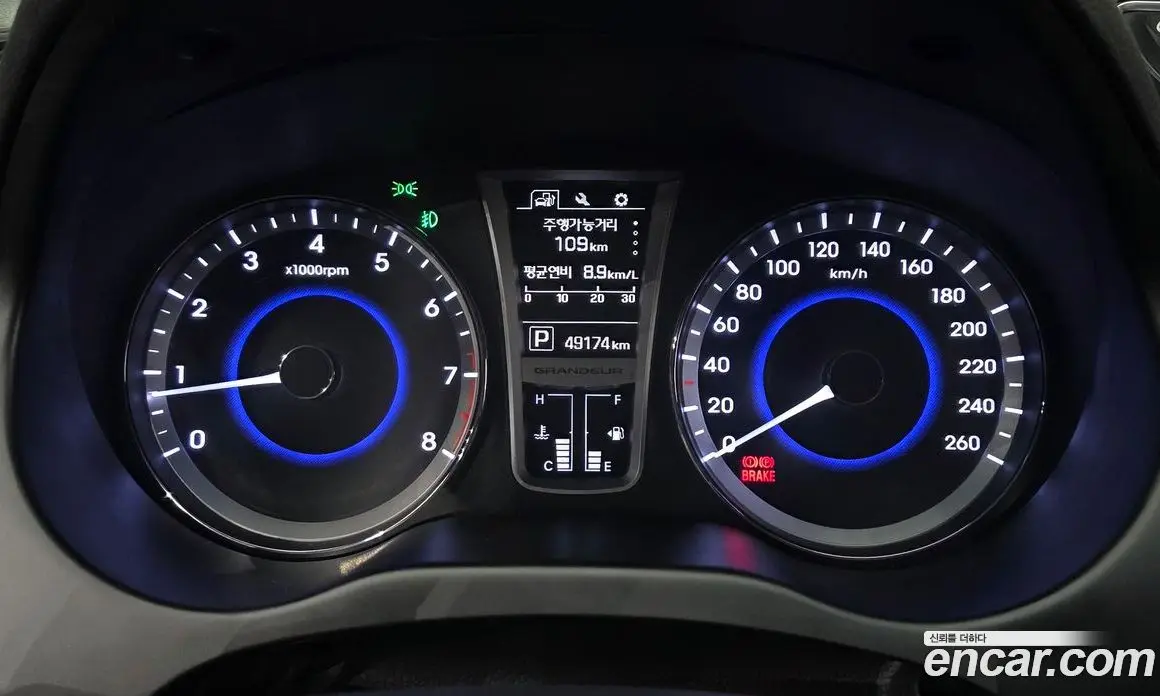 Hyundai Grandeur 2015 2.4 автомат (гидро), фото 7 Hyundai Grandeur 2015 2.4 автомат (гидро), фото 7