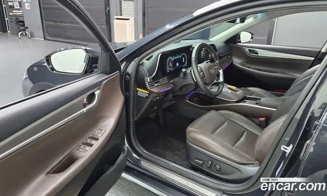 Hyundai Grandeur 2020 2.5 автомат (гидро), миниатюра 10 Hyundai Grandeur 2020 2.5 автомат (гидро), миниатюра 10