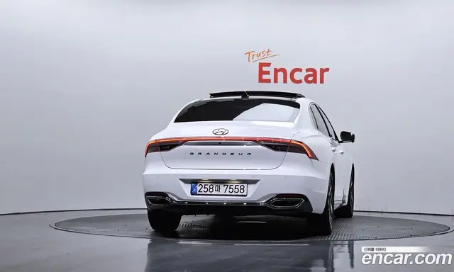 Hyundai Grandeur 2021 2.4 автомат (гидро), миниатюра 4 Hyundai Grandeur 2021 2.4 автомат (гидро), миниатюра 4