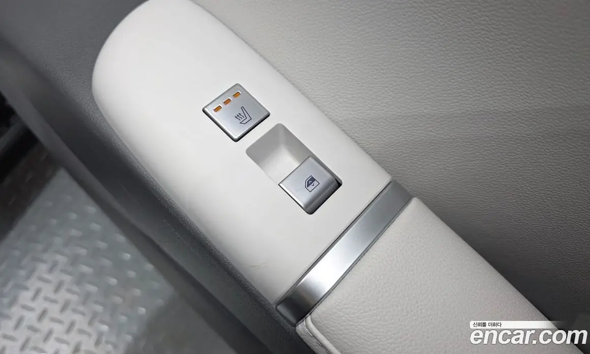 Hyundai Grandeur 2023 3.5 автомат (гидро), фото 19