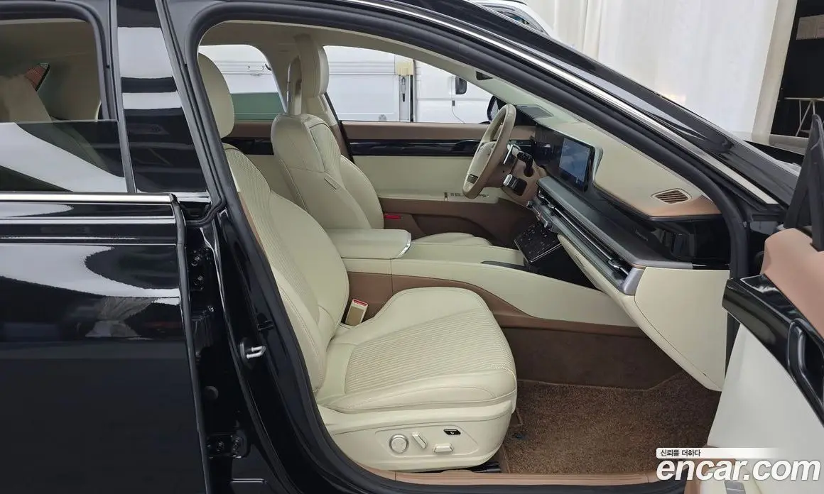 Hyundai Grandeur 2023 3.5 автомат (гидро), фото 11
