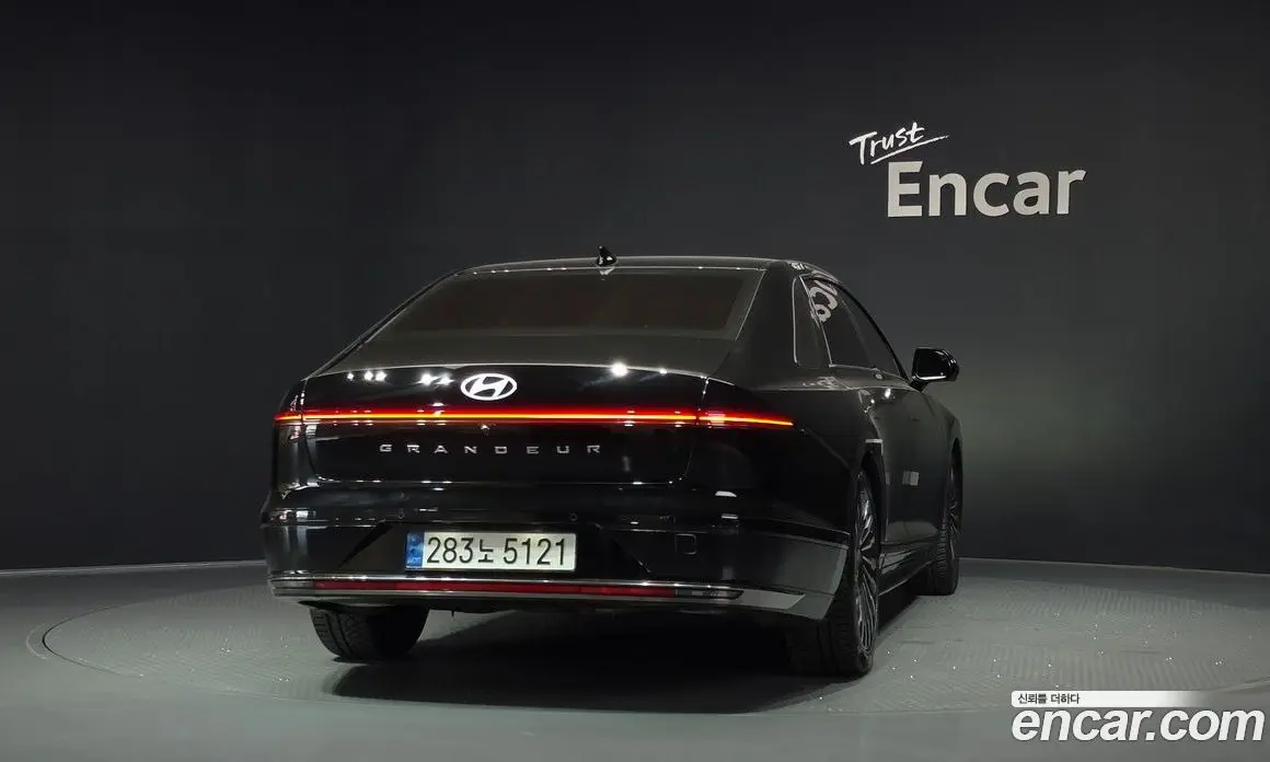Hyundai Grandeur 2023 3.5 автомат (гидро), фото 4