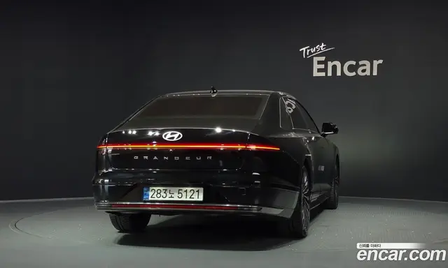 Hyundai Grandeur 2023 3.5 автомат (гидро), миниатюра 4