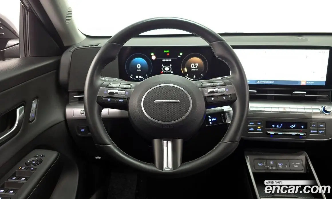 Hyundai Kona 2024 1.6 автомат (гидро), фото 13 Hyundai Kona 2024 1.6 автомат (гидро), фото 13