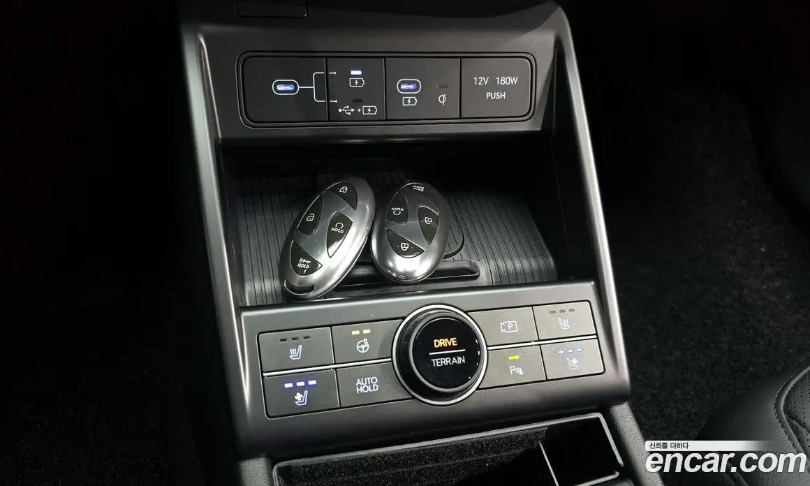 Hyundai Kona 2024 1.6 автомат (гидро), фото 18 Hyundai Kona 2024 1.6 автомат (гидро), фото 18