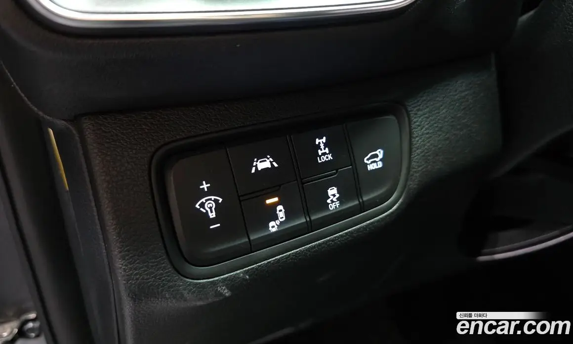 Hyundai Santa Fe 2018 2.0 автомат (гидро), фото 17