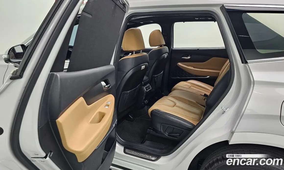 Hyundai Santa Fe 2021 2.5 автомат (гидро), фото 12 Hyundai Santa Fe 2021 2.5 автомат (гидро), фото 12