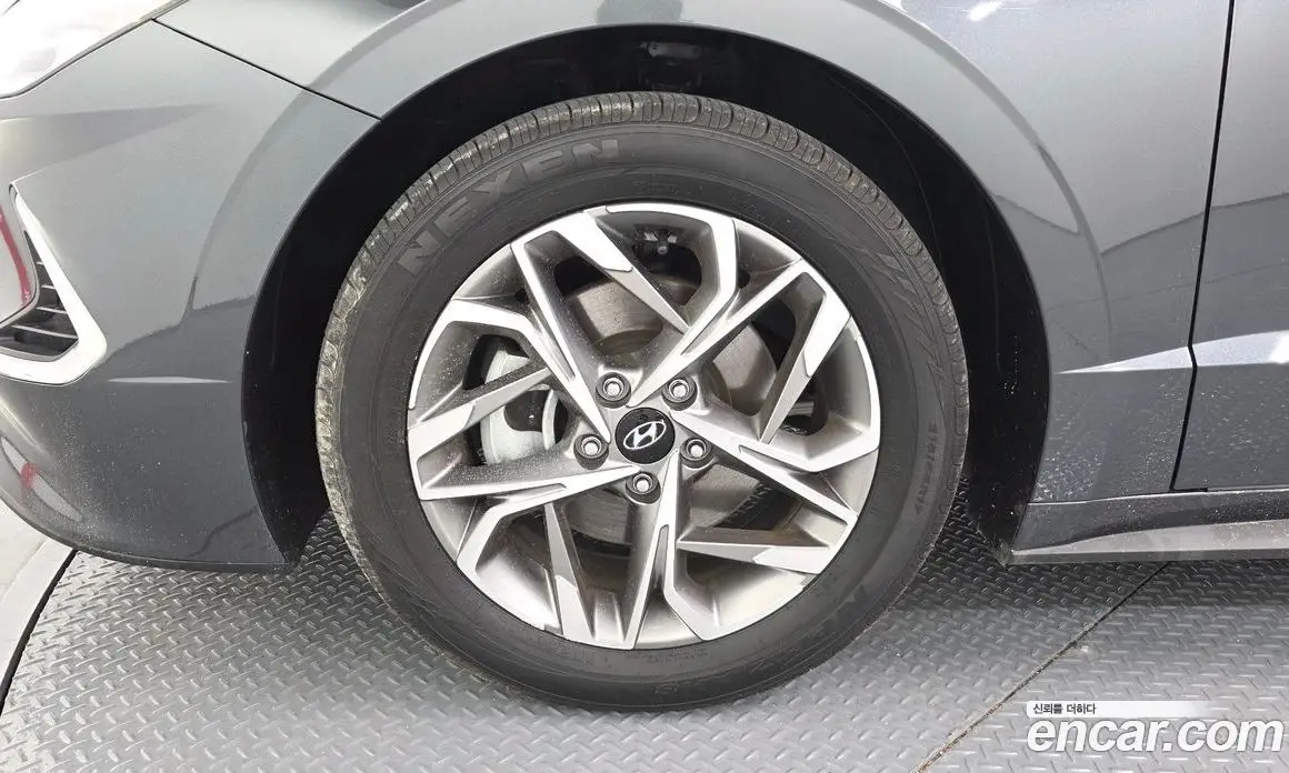 Hyundai Sonata 2021 2.0 автомат (гидро), фото 5