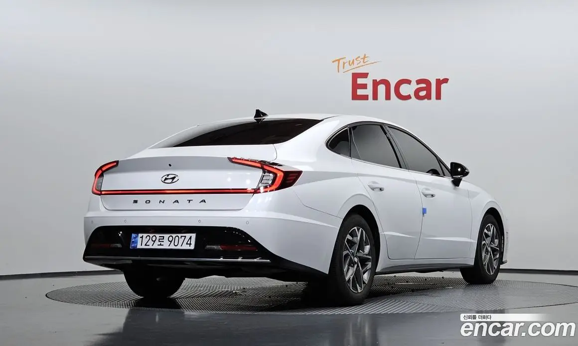 Hyundai Sonata 2022 2.0 автомат (гидро), фото 2 Hyundai Sonata 2022 2.0 автомат (гидро), фото 2