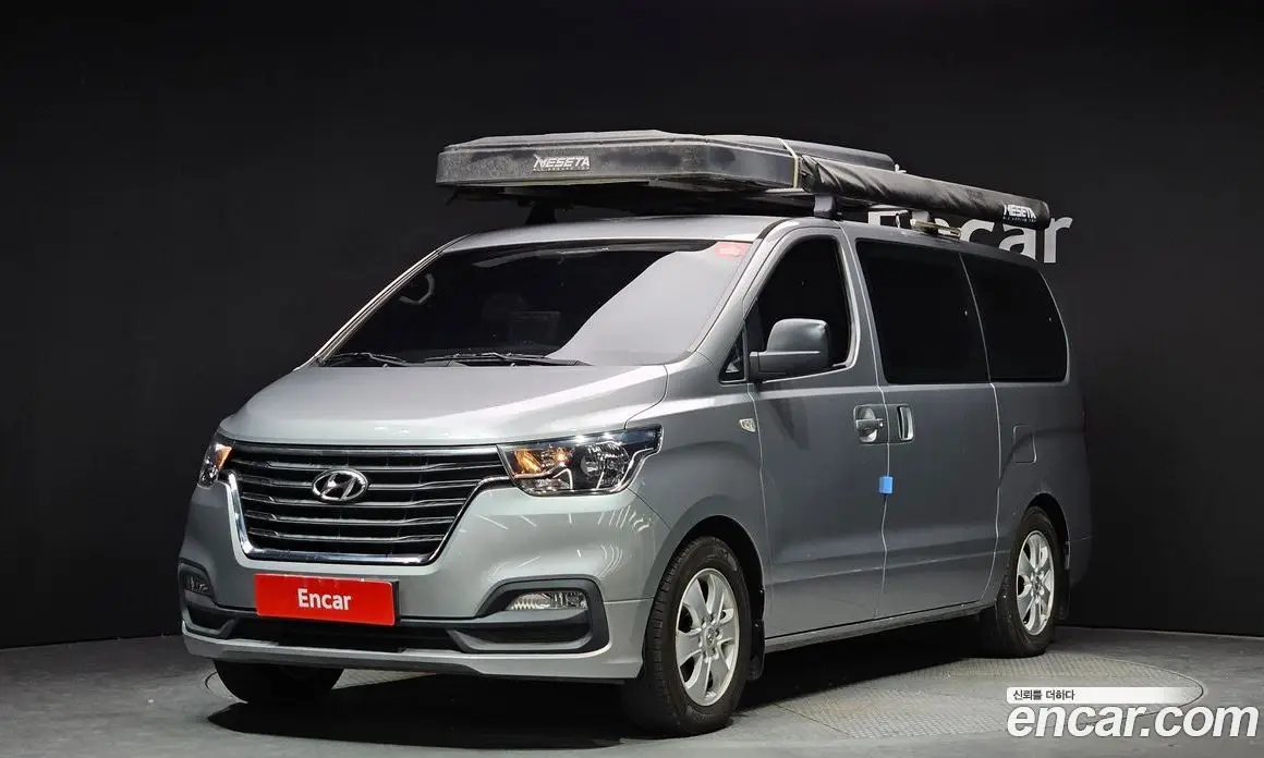 Hyundai Starex 2018 2.5 автомат (гидро), фото 1 Hyundai Starex 2018 2.5 автомат (гидро), фото 1